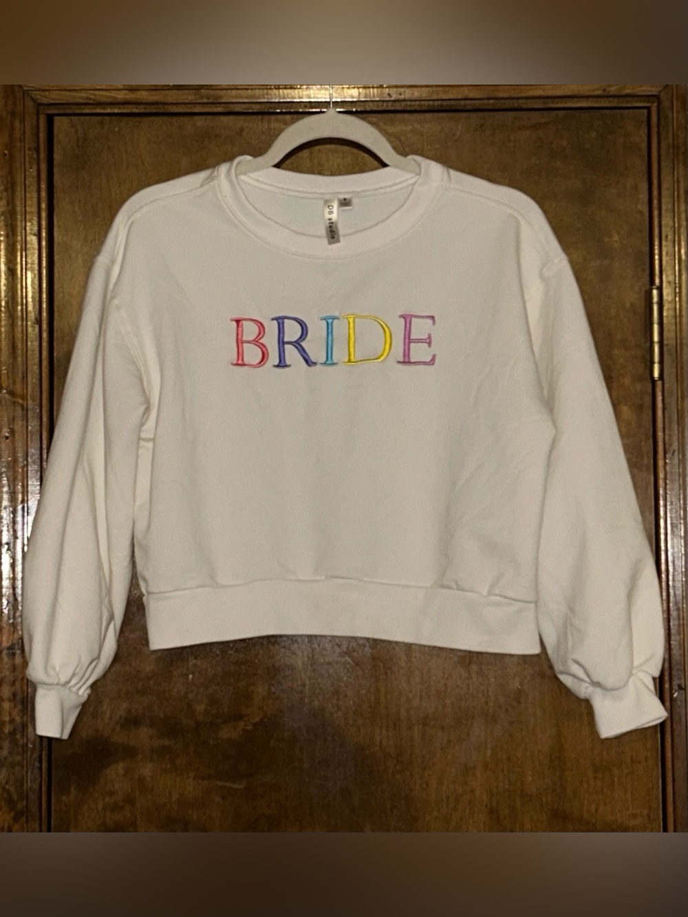 Bride Embroidered Crewneck Crop Sweatshirt - White